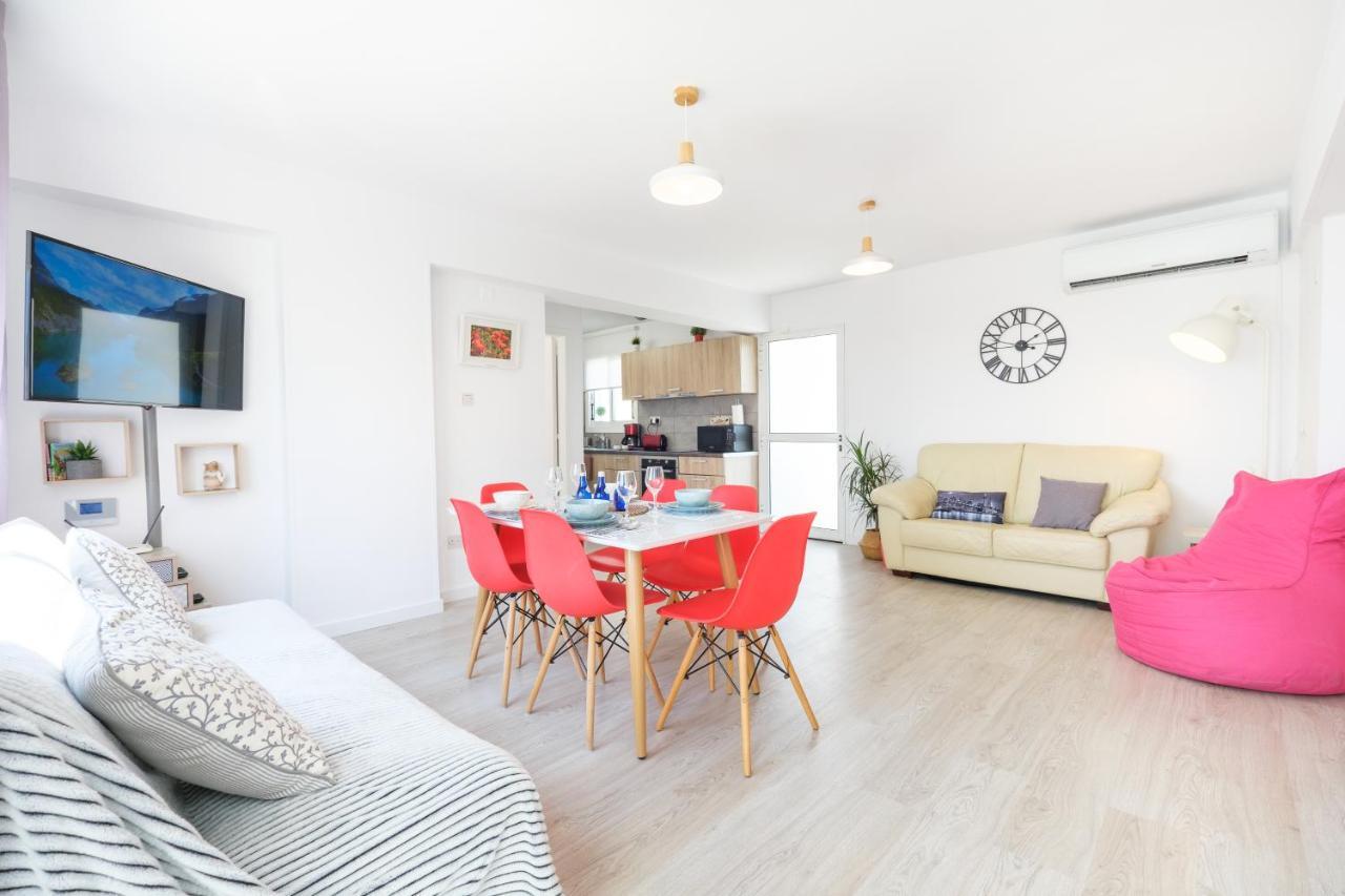Seaview 3 Bedroom Kings Road Penthouse 파포스 외부 사진